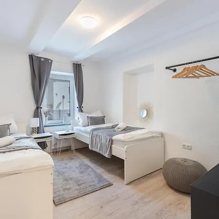 Terrace With 5 Rooms, Whirlpool And Bbq Augusta