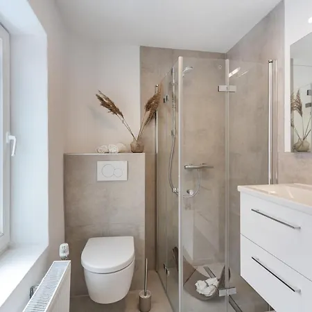 Terrace With 5 Rooms, Whirlpool And Bbq Appartamento *